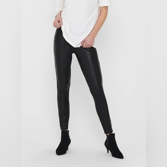 NWOT! High-Rise Black Faux Leather Leggings for Women 💛 - Picture 1 of 11